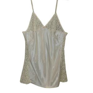 VTG Lingerie Cacique women’s Sz.Small Top/Mini Slit/Slip Cream Lace Made USA